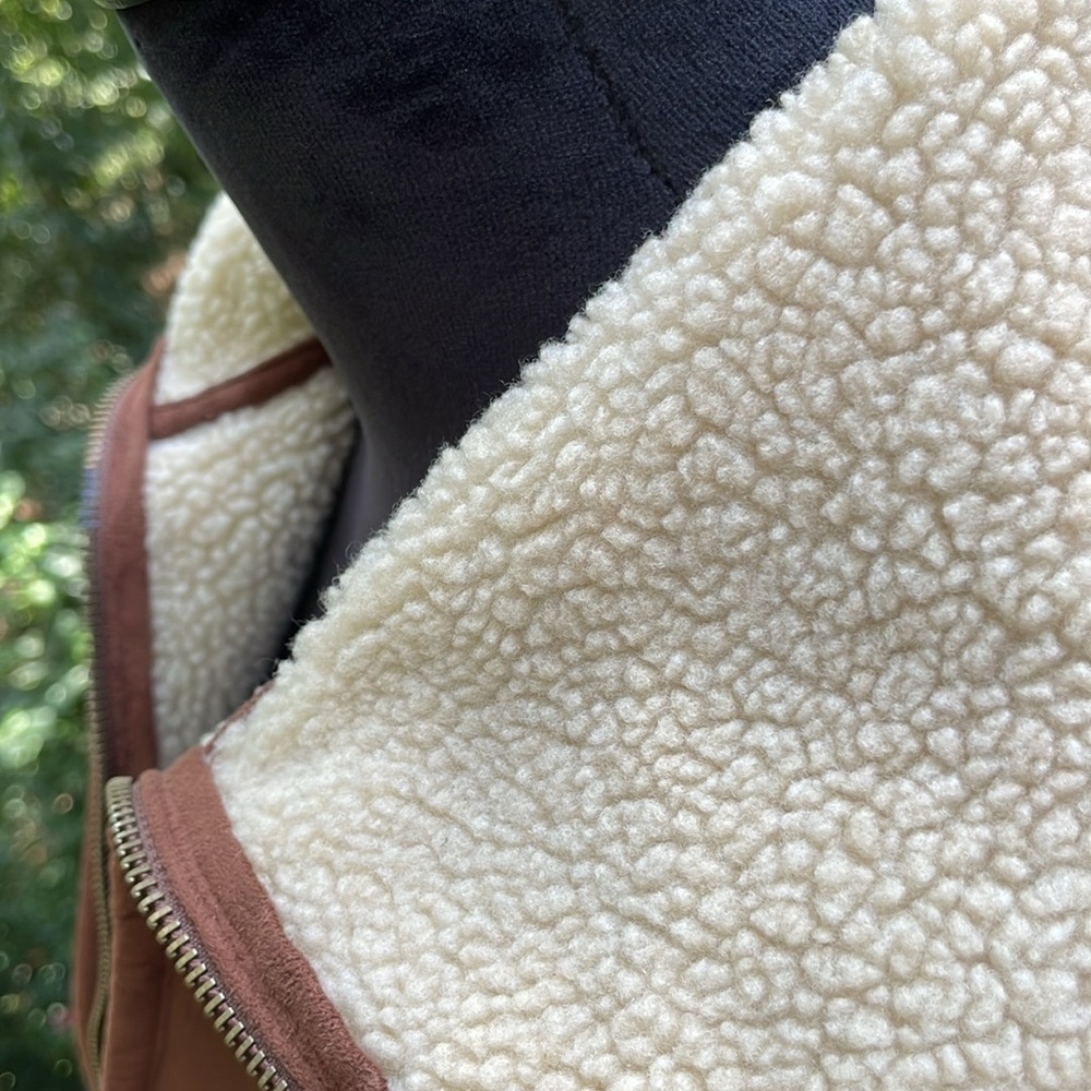 LAUREN RALPH LAUREN VEGAN SHERPA ZIP VEST M - Picture 6 of 15